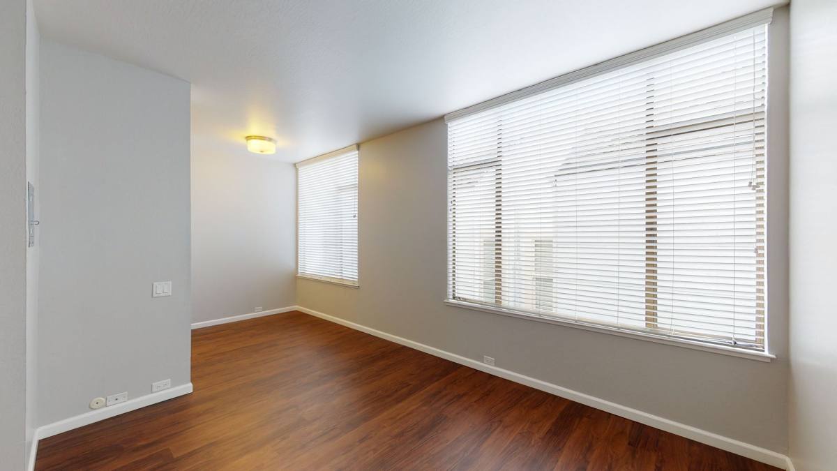 Apartment for rent at 422 9th Ave, San Francisco, CA 94118