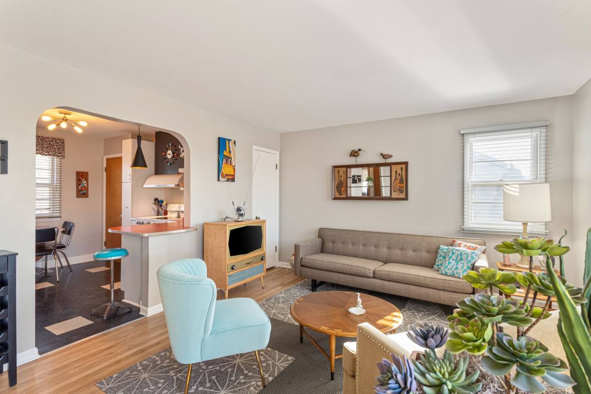 House for rent at 7510 Cass St, Omaha, NE 68114