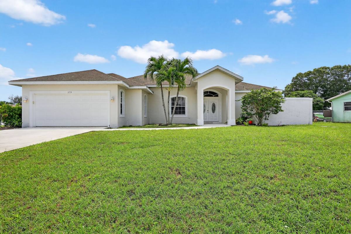 House for rent at 379 NW La Playa St, Fort Pierce, FL 34982