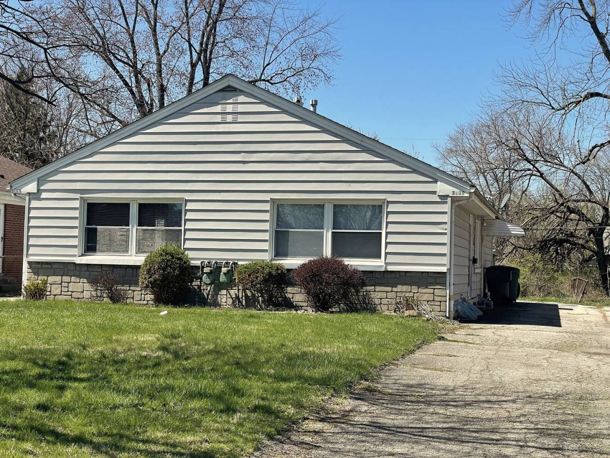 Townhouse for rent at 3139 Maize Rd, Columbus, OH 43224
