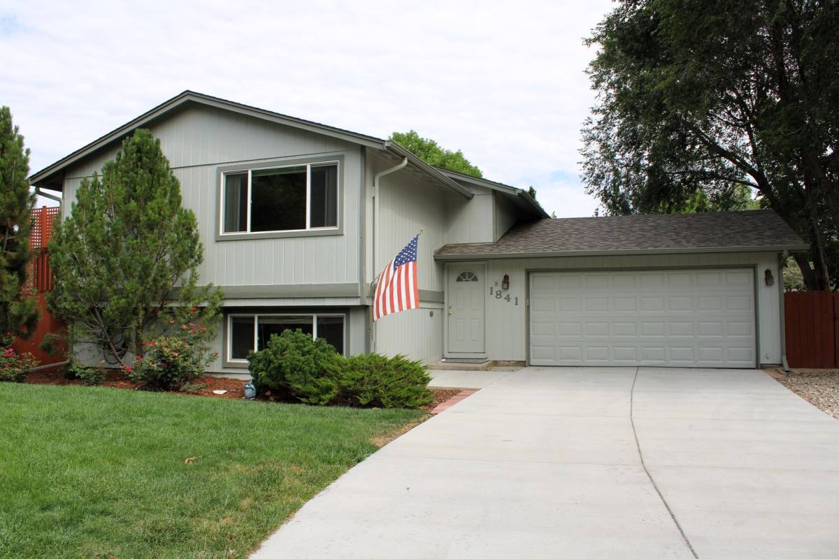 House for rent at 1841 Wintergreen Place, Loveland, CO 80537