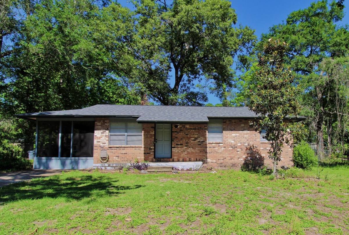 House for rent at 53 Holly Ave, Crawfordville, FL 32327