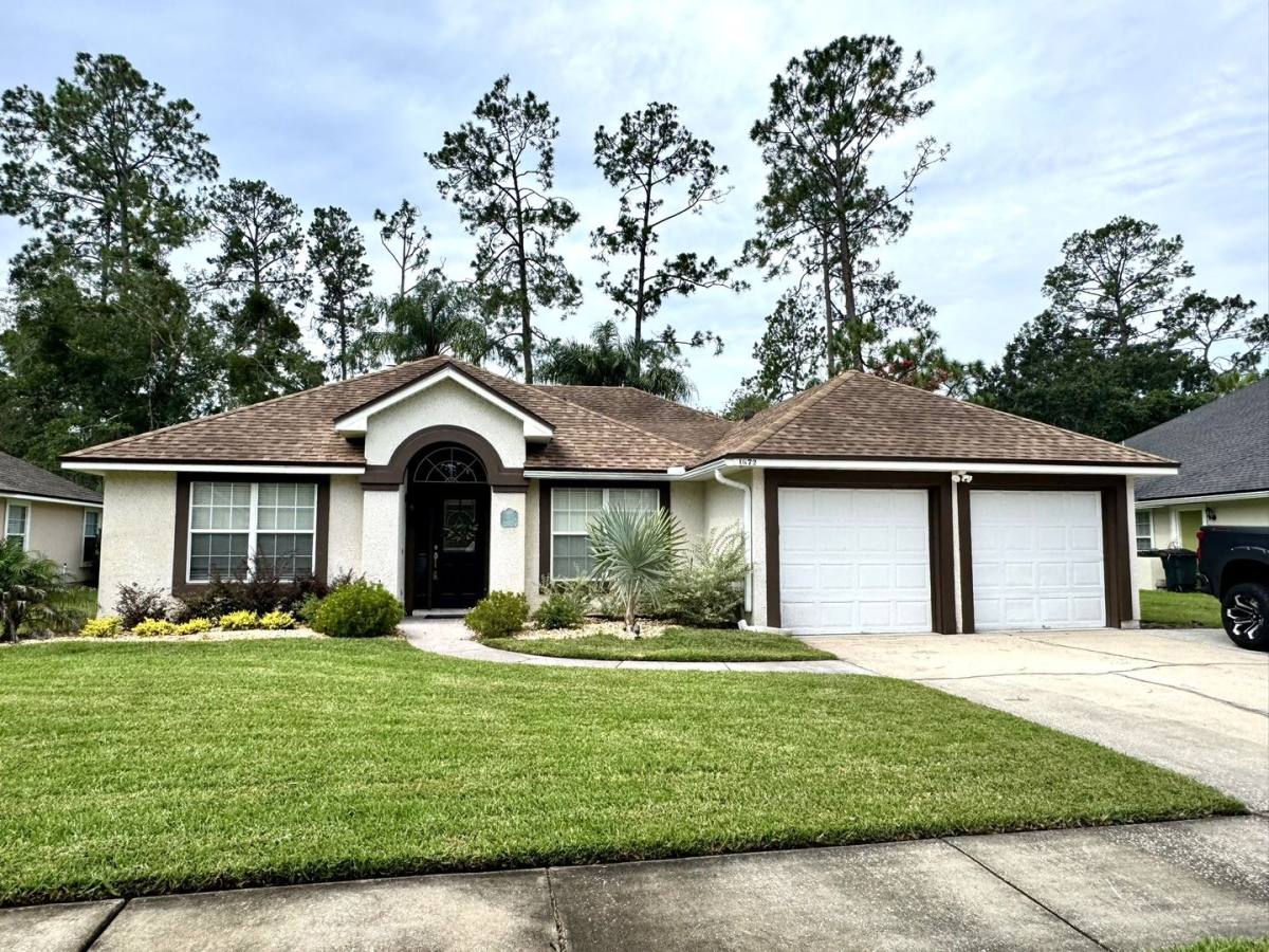 House for rent at 1672 Pinecrest Dr, Fleming Island, FL 32003