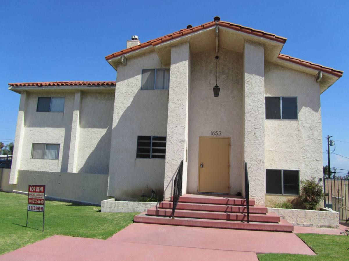 Apartment for rent at 1653 W Anaheim St, Harbor City, CA 90710