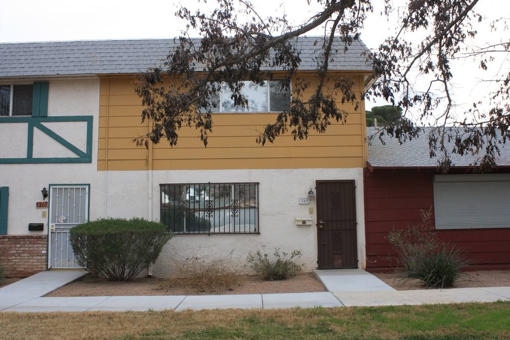 Townhouse for rent at 269 Greenbriar Way, Las Vegas, NV 89121