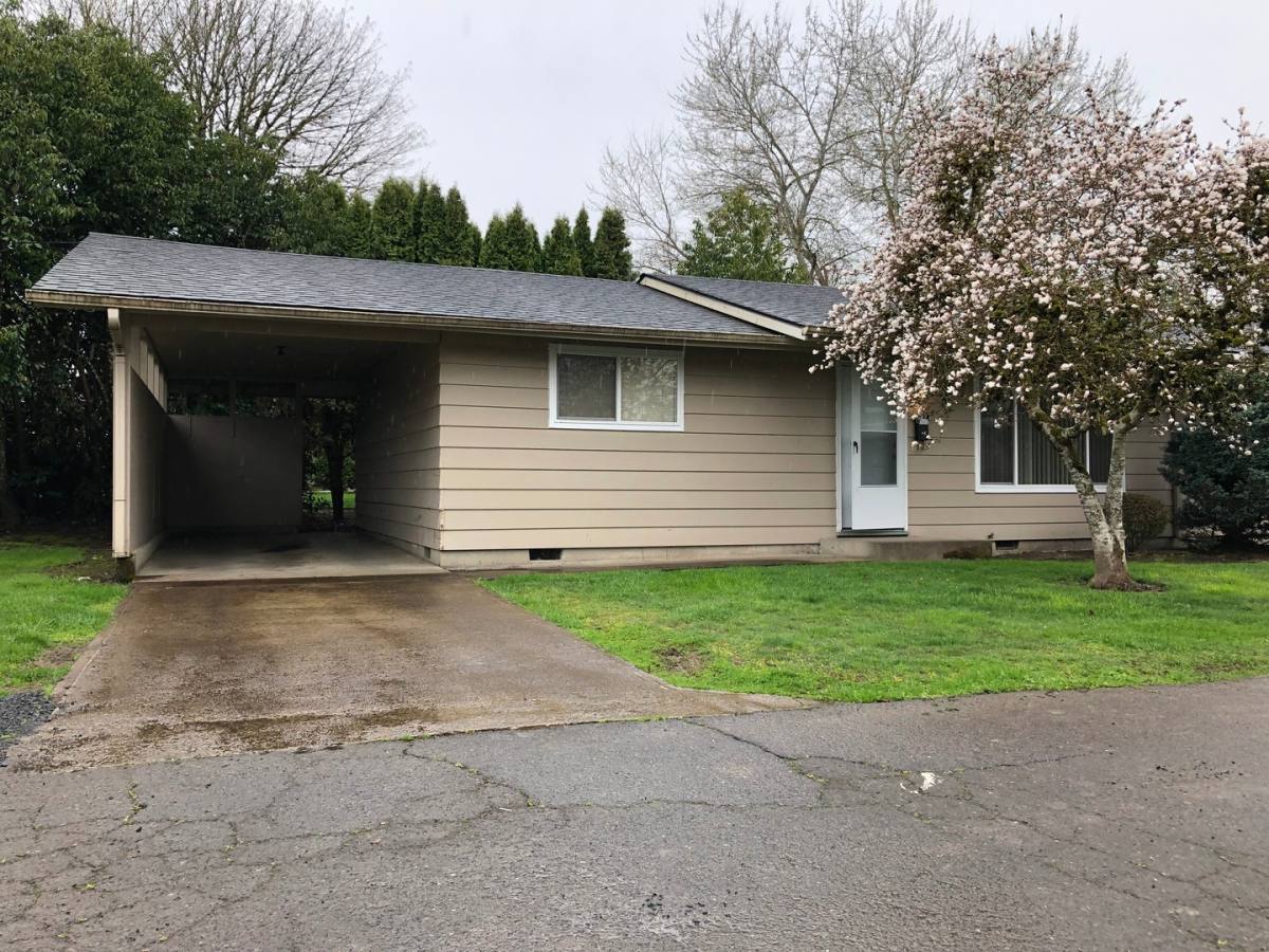 Apartment for rent at 228-248 Whitman St S, Monmouth, OR 97361