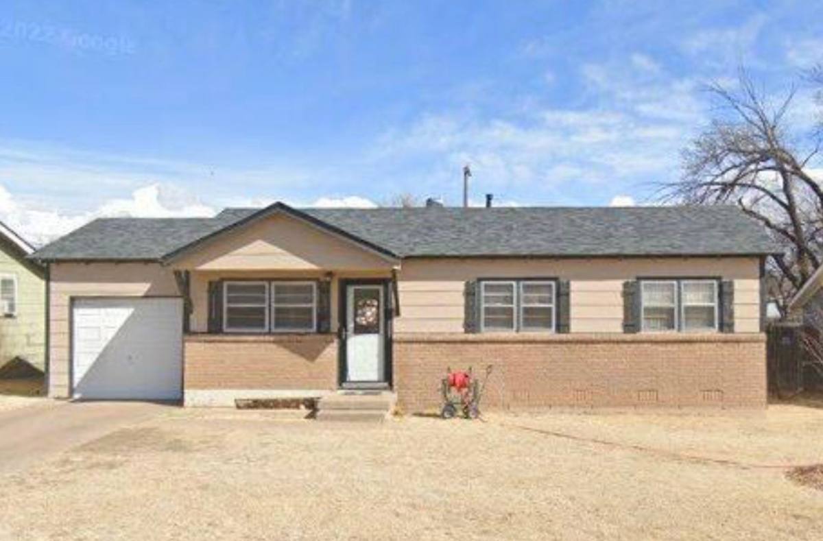 House for rent at 2603 13th Ave, Canyon, TX 79015