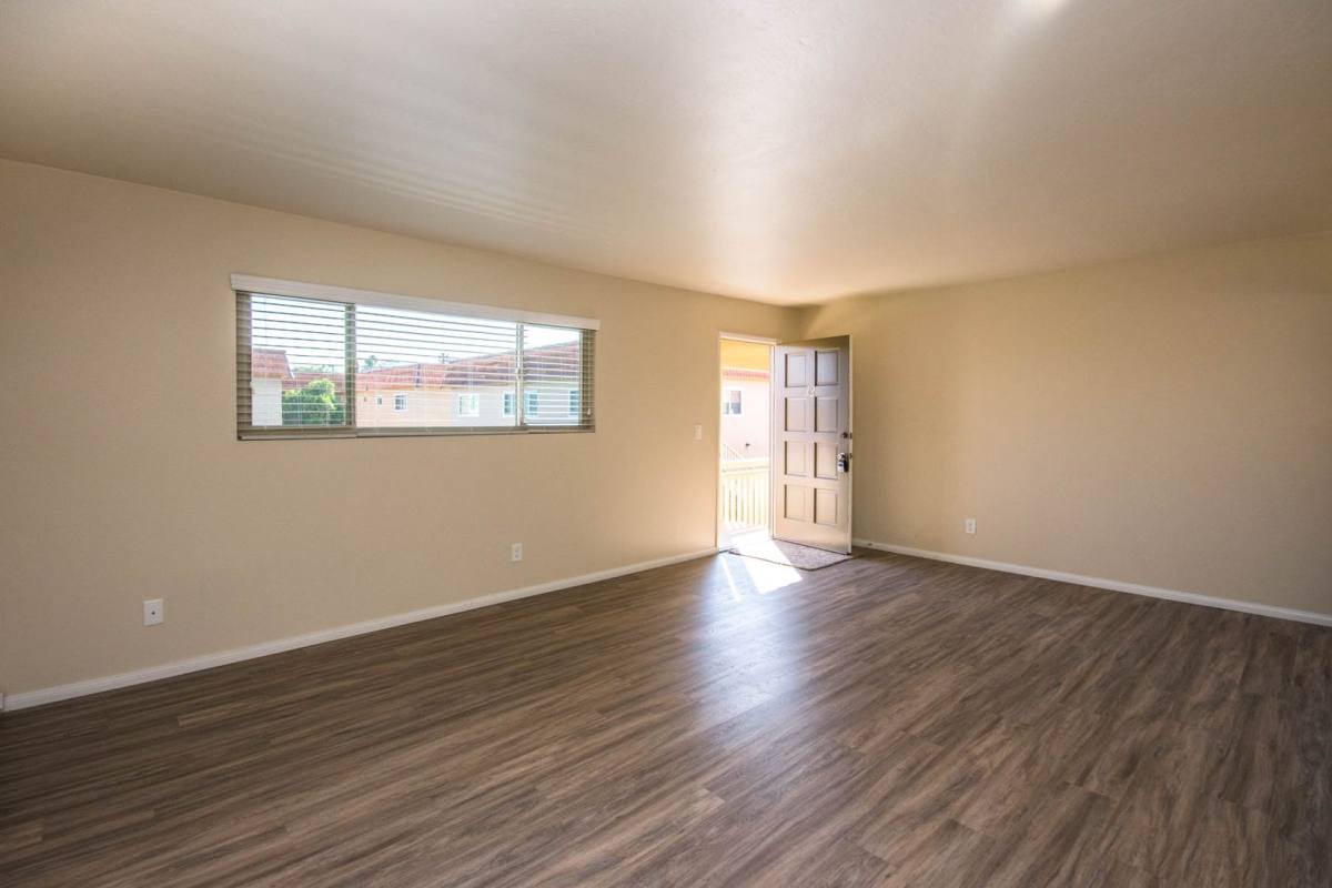 Apartment for rent at 1050 - 1060 Chinquapin Ave, Carlsbad, CA 92008