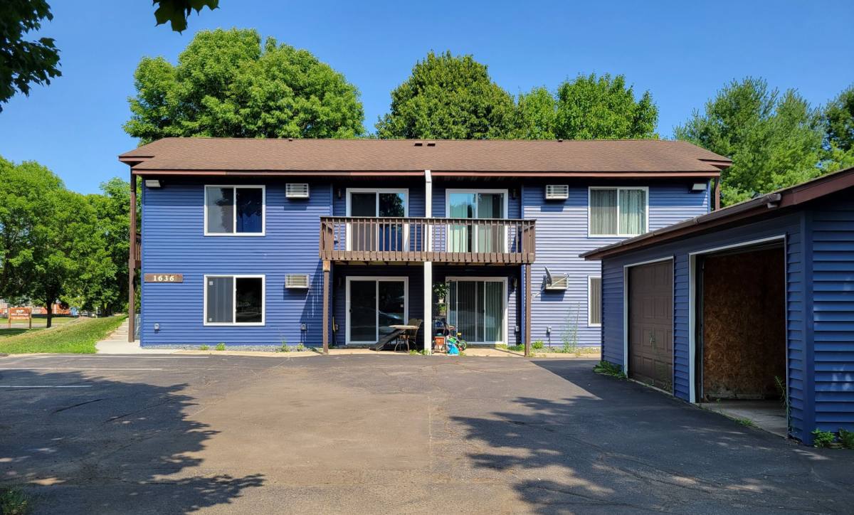 Apartment for rent at 1636 Pinewood Lane, Hudson, WI 54016