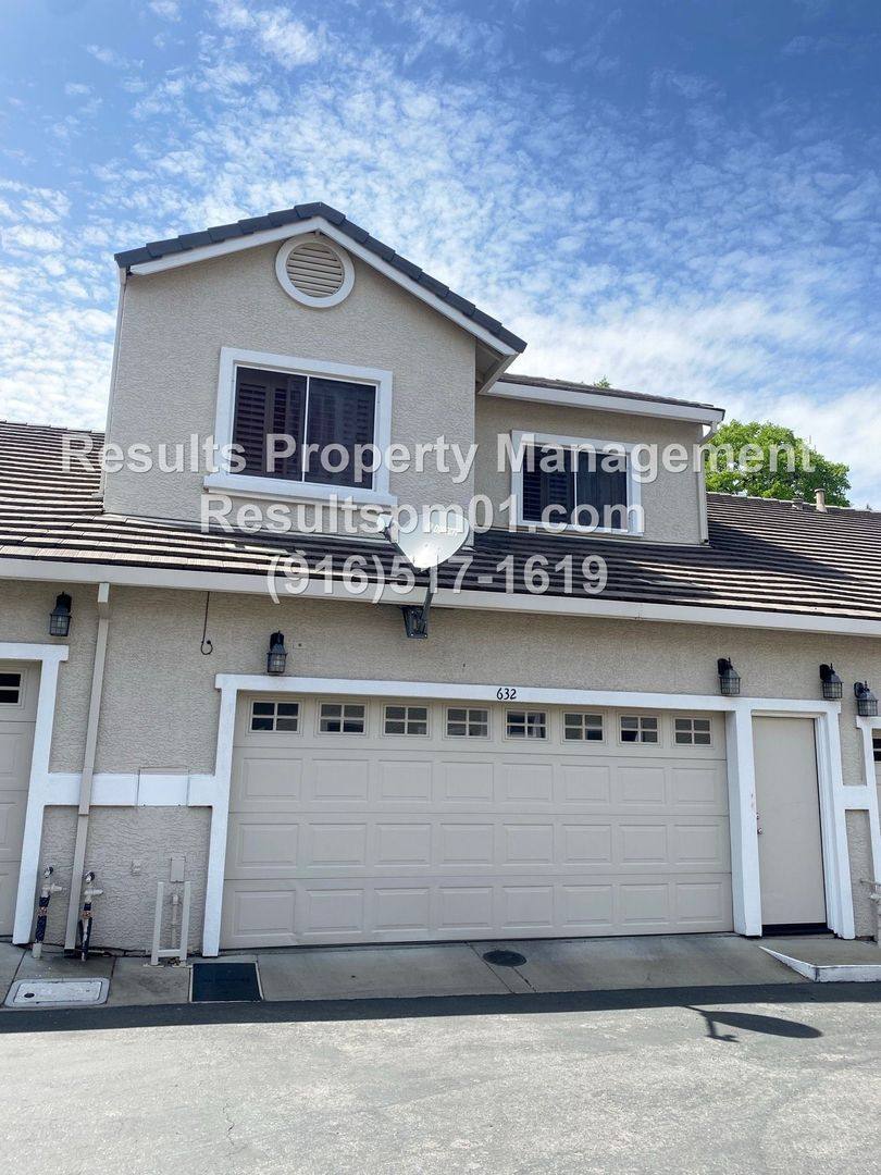 Condo for rent at 632 Shasta Oaks Circle, Roseville, CA 95678
