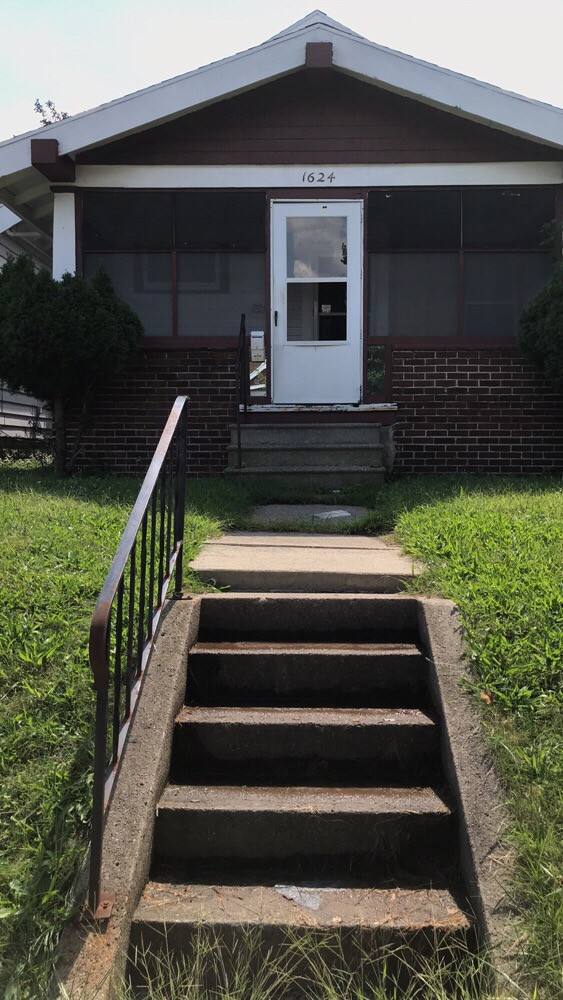 House for rent at 1624 Kelsey Ave, Toledo, OH 43605