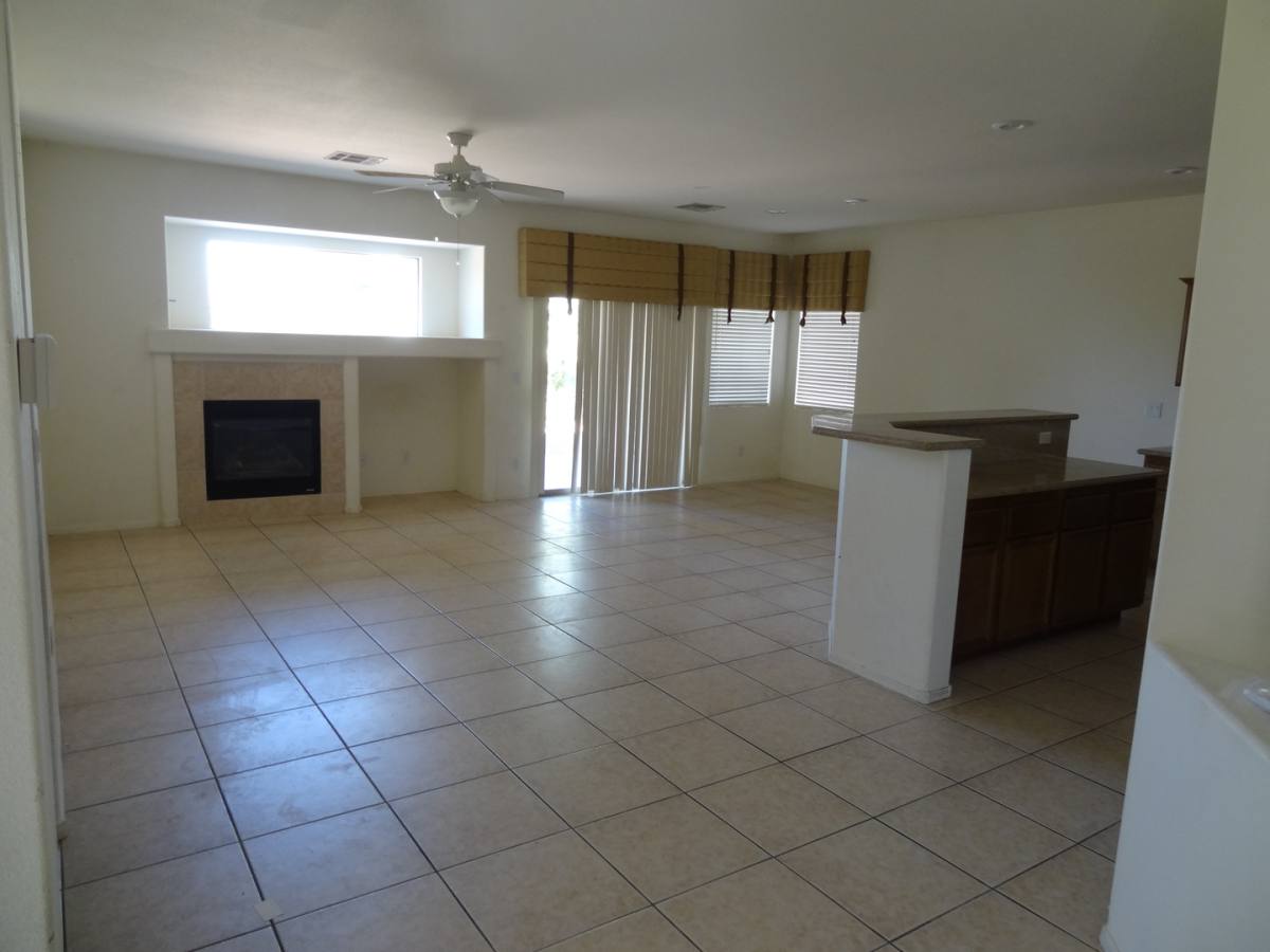 House for rent at 5960 Pavilion Lakes, Las Vegas, NV 89122