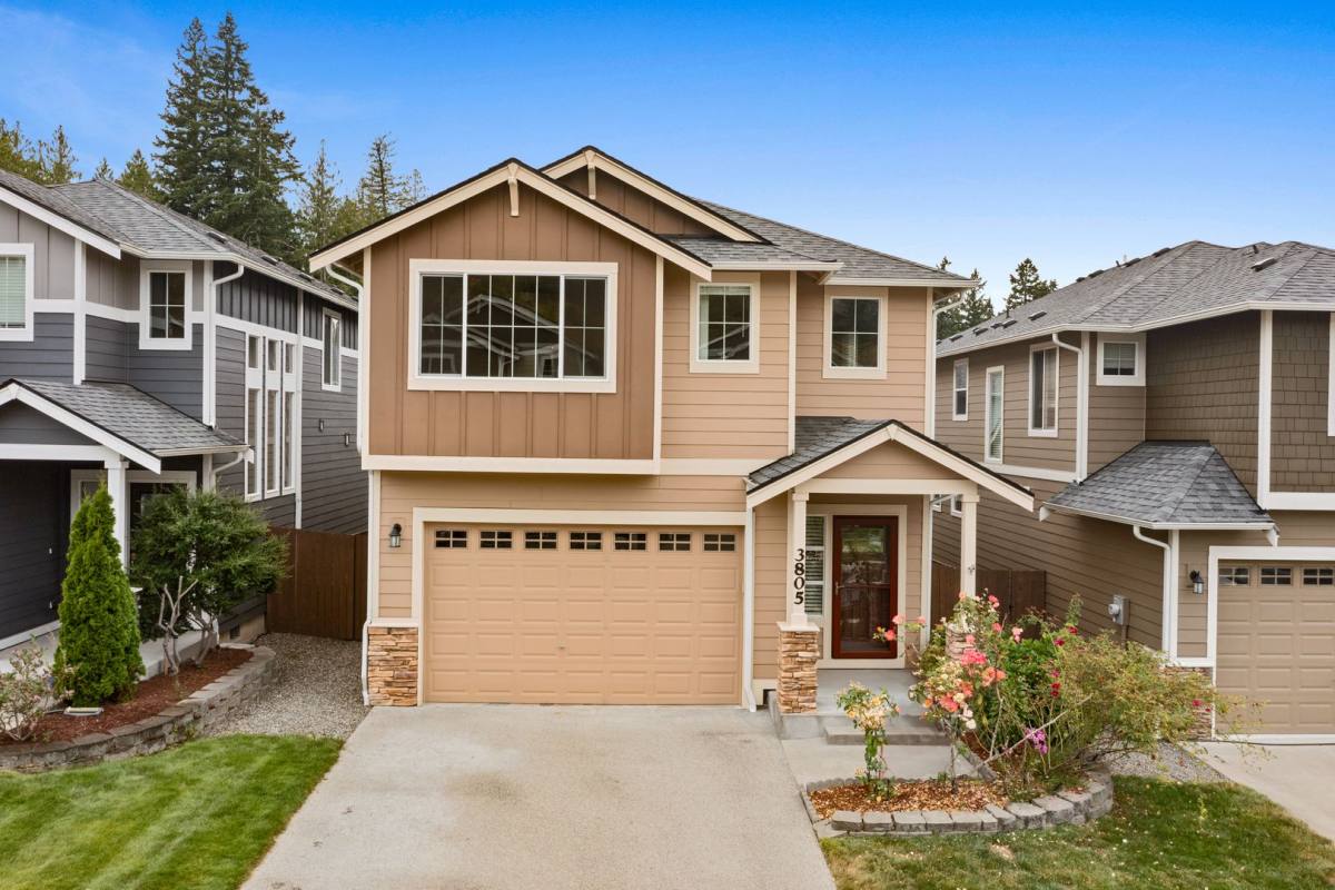House for rent at 3805 Portside Dr, Bremerton, WA 98312