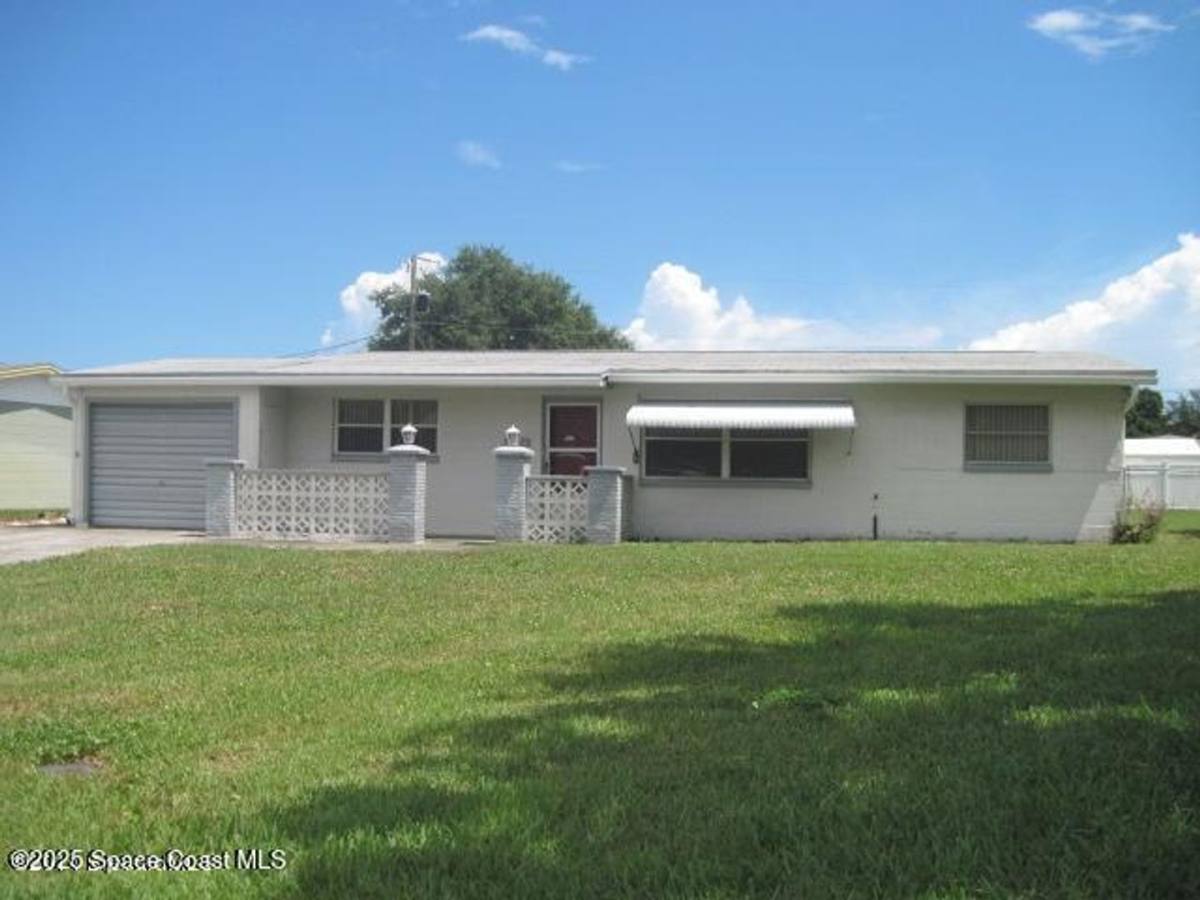 House for rent at 2643 Floridiane Dr, Melbourne, FL 32935