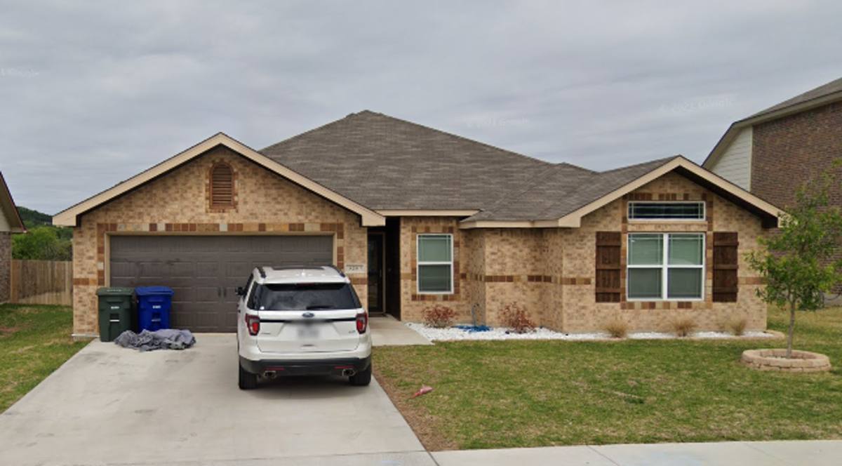 House for rent at 829 Ross Rd, Copperas Cove, TX 76522
