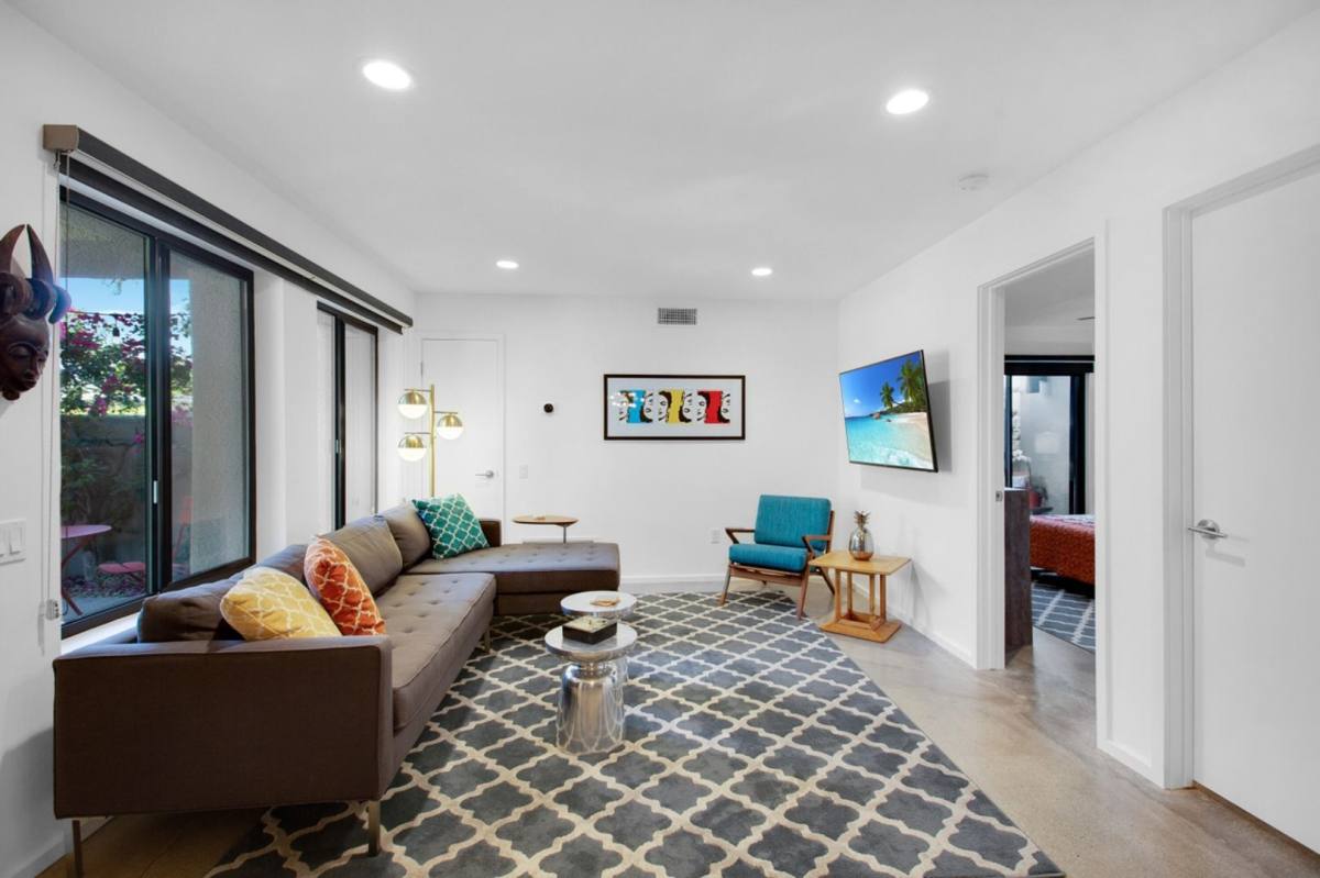 Condo for rent at 353 N Hermosa Dr, Palm Springs, CA 92262