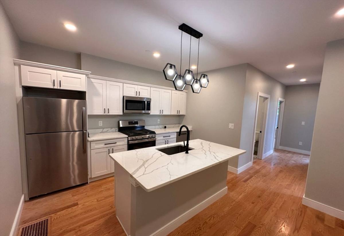 Apartment for rent at 175 Freeman St, Brookline, MA 02446