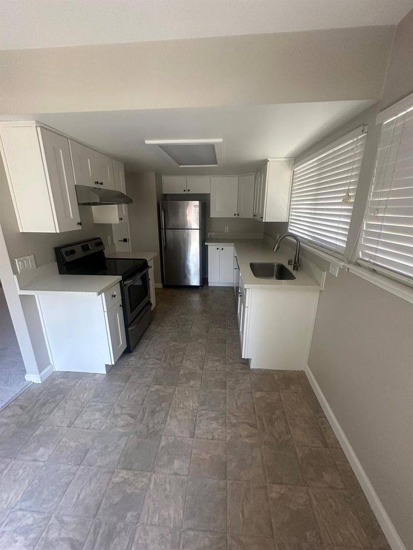 Apartment for rent at 3700 Tully Rd, Modesto, CA 95350