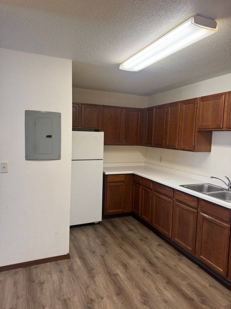 Apartment for rent at 1416, 142610th Ave S, Grand Forks, ND 58203