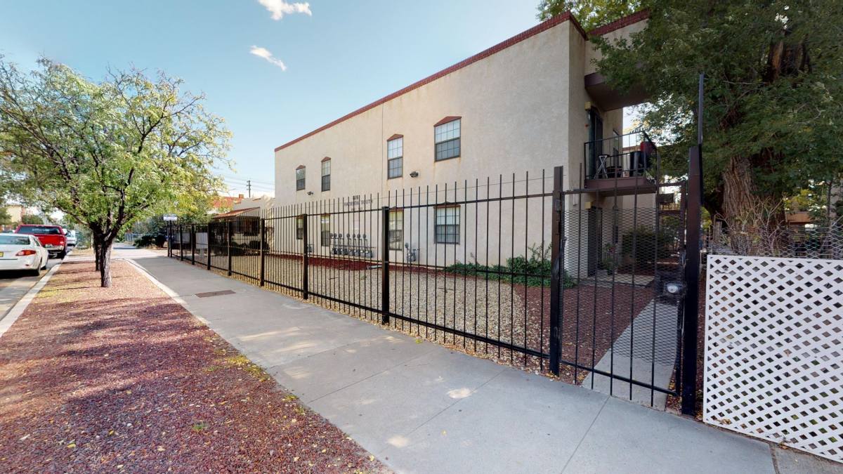 Apartment for rent at 816 Coal Ave SW, Albuquerque, NM 87102
