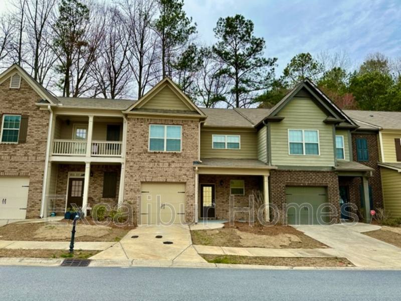 Townhouse for rent at 387 Franklin Lane, Acworth, GA 30102