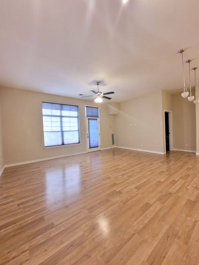 Condo for rent at 623 W Walnut, Springfield, MO 65806