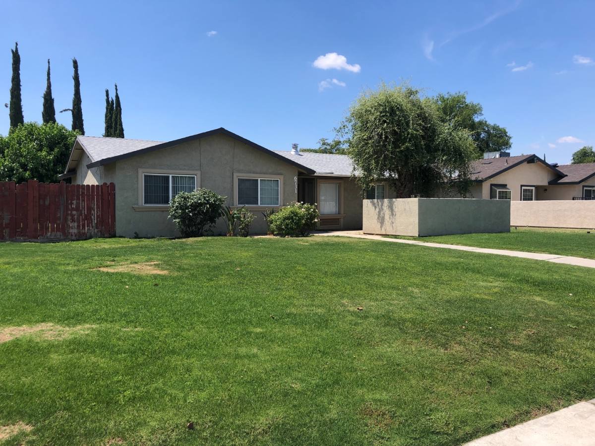 House for rent at 6731 Wilson Rd, Bakersfield, CA 93309