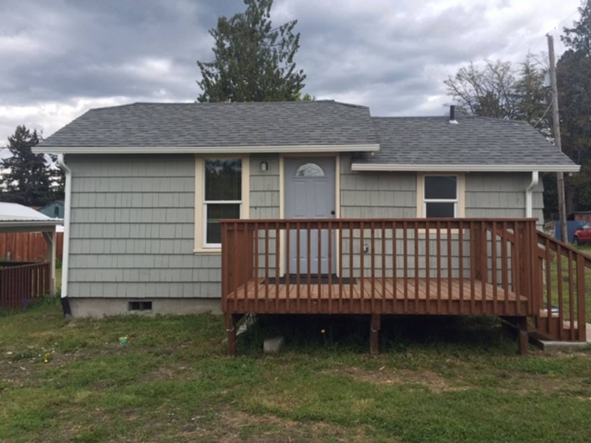 House for rent at 2104 A N Pearl St, Centralia, WA 98531