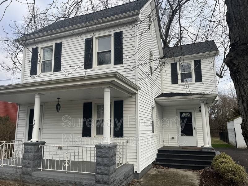 House for rent at 220 N Locust Ave, Marlton, NJ 08053