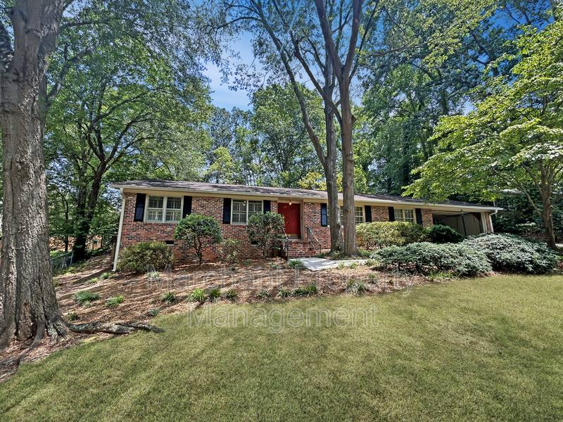 House for rent at 6 Coatbridge Rd, Greenville, SC 29615