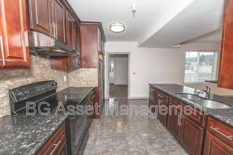 Apartment for rent at 1459 Macarthur Blvd #31, Oakland, CA 94602