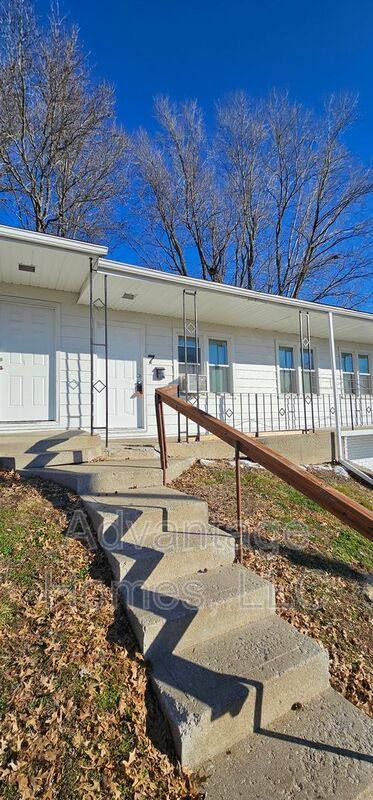 Apartment for rent at 1007 N Scott Ave #8, Belton, MO 64012