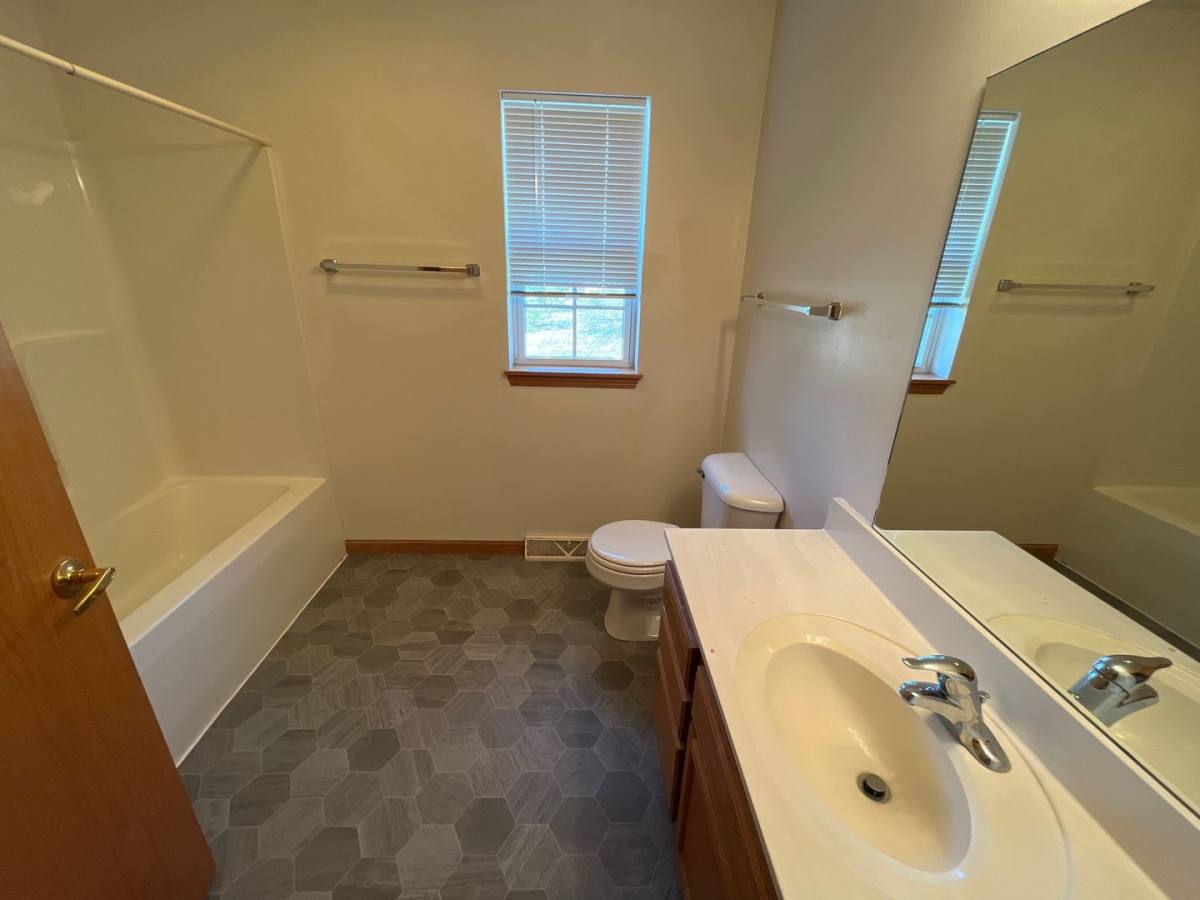Apartment for rent at 4201-4231 Owl Creek Dr, Madison, WI 53718