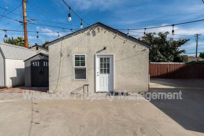 House for rent at 11745 Broadway Ave, Whittier, CA 90601