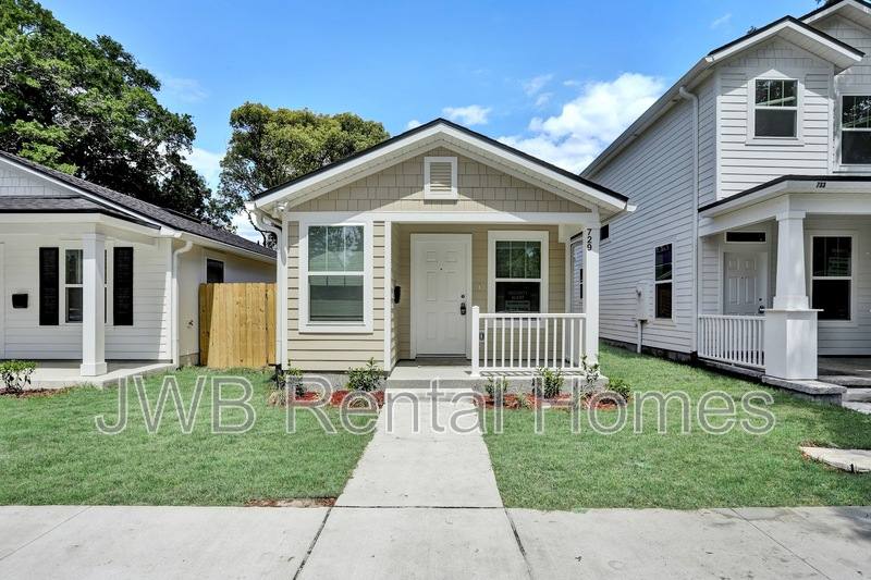 House for rent at 729 Pippin St, Jacksonville, FL 32206