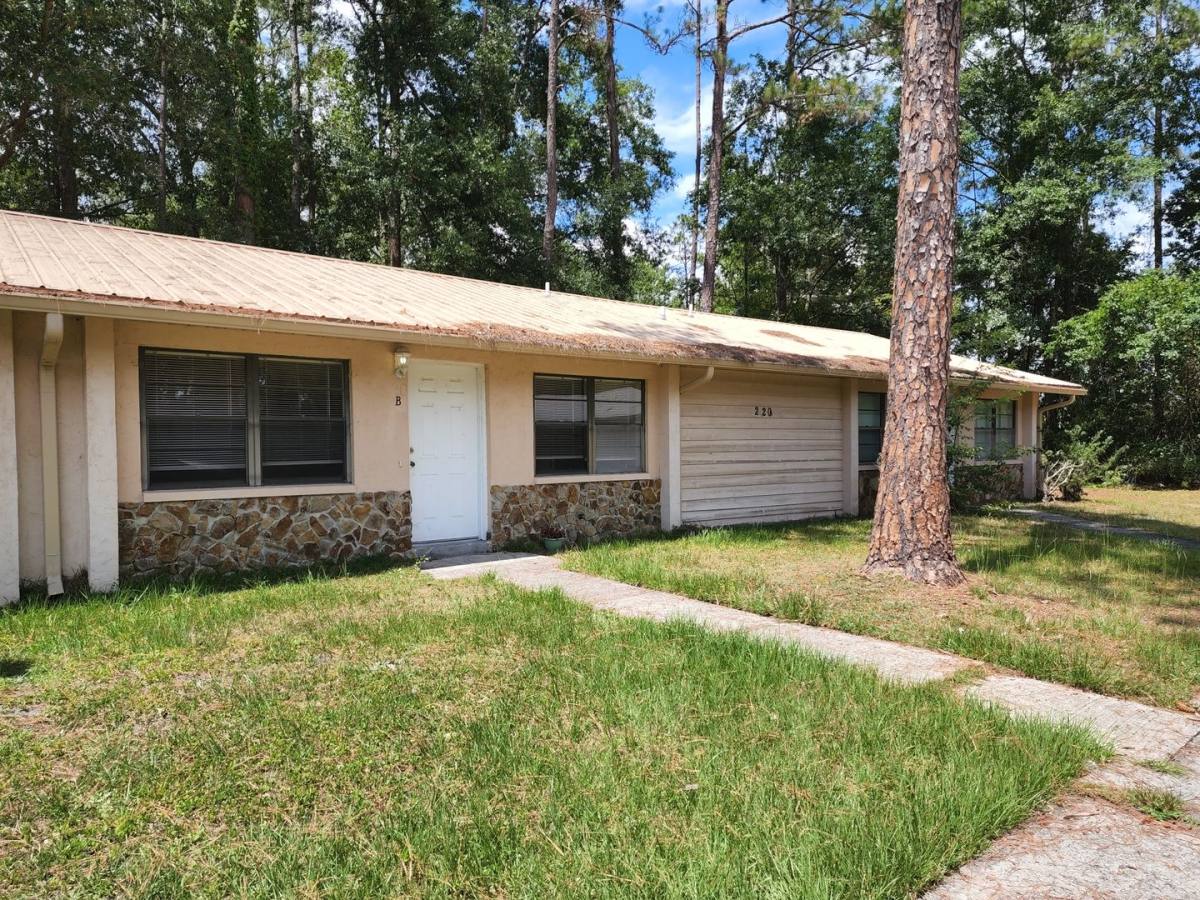 Apartment for rent at 4021A NE 2nd Way, Gainesville, FL 32609