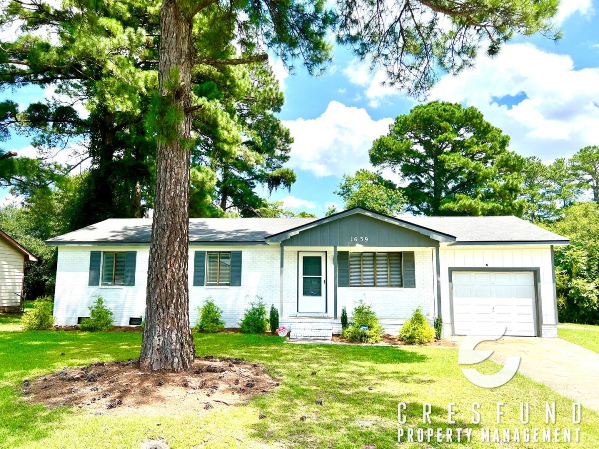 House for rent at 1639 Tysor Dr, Fayetteville, NC 28304