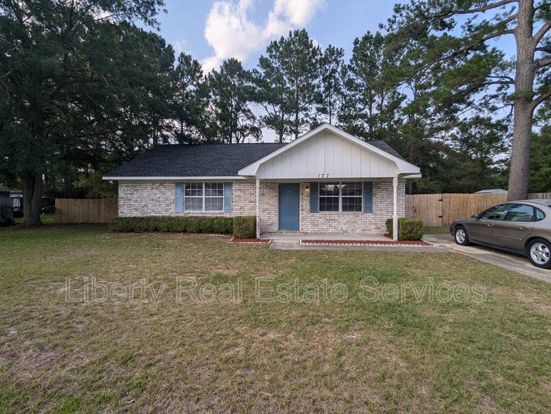 House for rent at 177 Sheila Dr, Hinesville, GA 31313