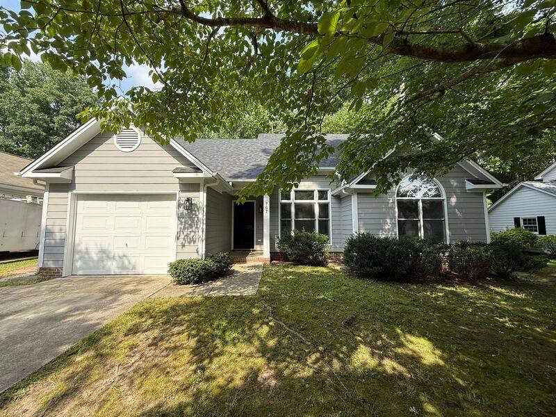 House for rent at 707 Clay Hill Dr, Knightdale, NC 27545