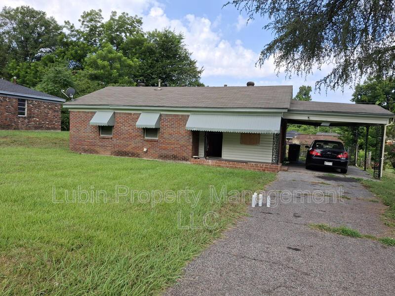 House for rent at 3599 Macy Rd, Memphis, TN 38109