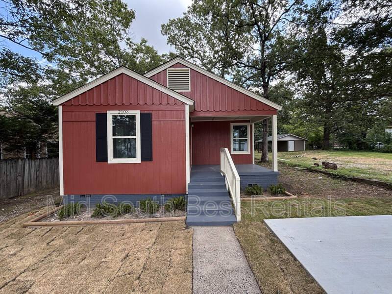 House for rent at 2103 S Tyler St, Little Rock, AR 72204