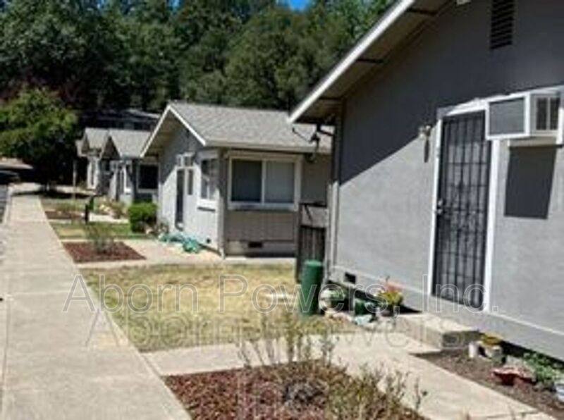2760 Coloma St #12, Placerville, CA 95667