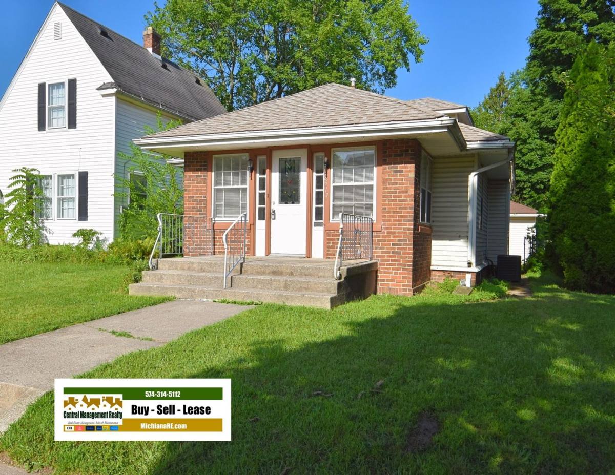 House for rent at 2517 Rush St, South Bend, IN 46614