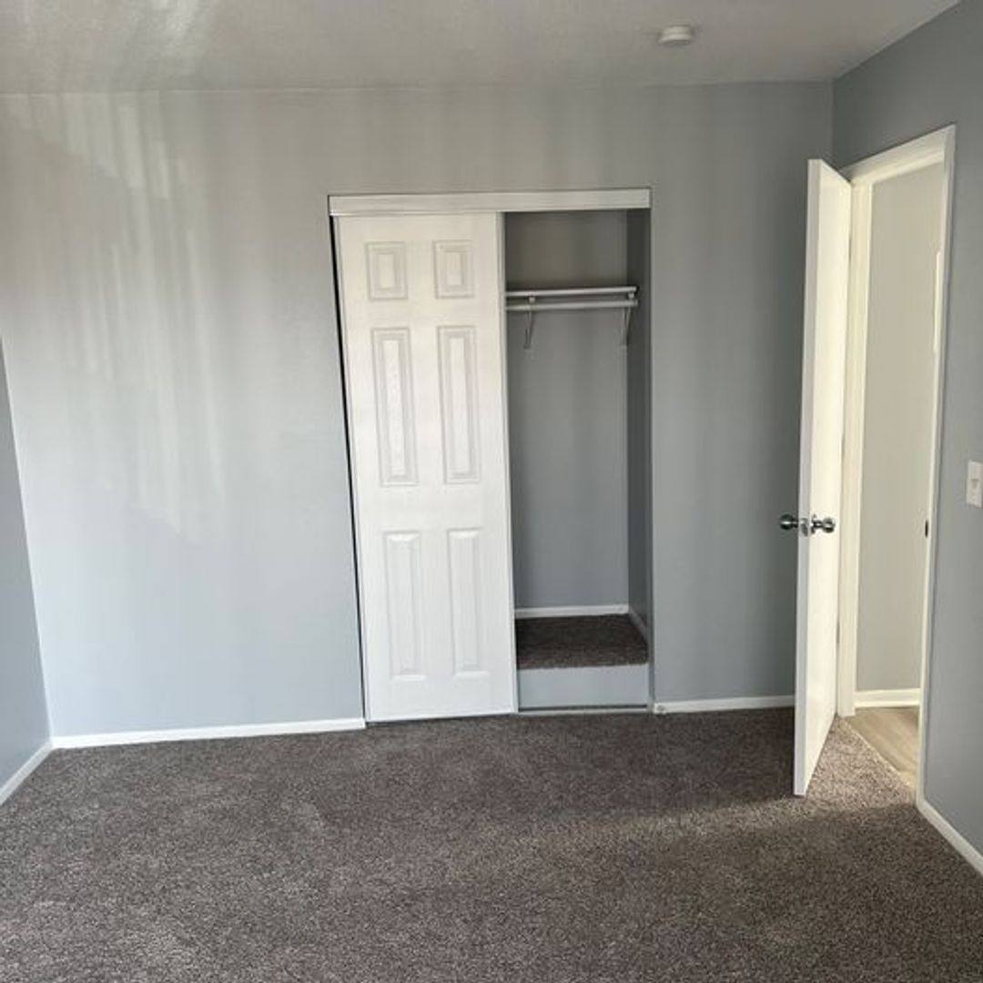 Apartment for rent at 3328 W 29th St, Davenport, IA 52804
