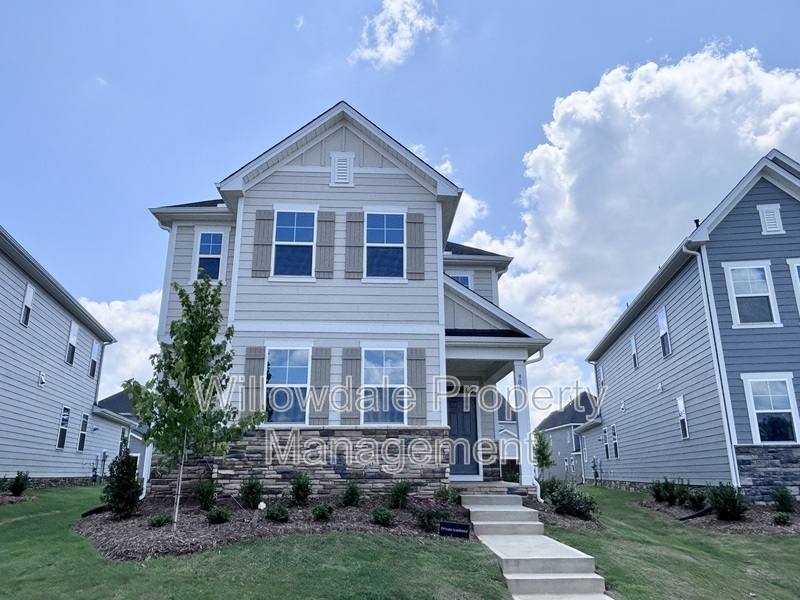House for rent at 909 Crossbill Dr, Knightdale, NC 27545