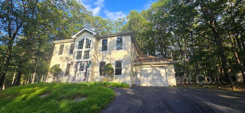 House for rent at 412 Lakeside Dr #C291, East Stroudsburg, PA 18301