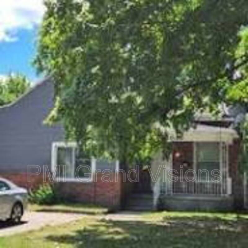 Apartment for rent at 2035 E William St #2, Decatur, IL 62521