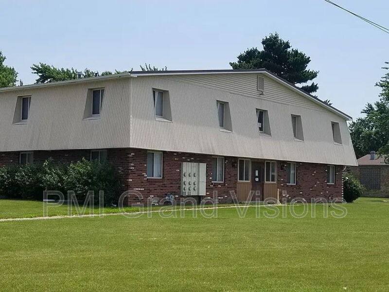 Apartment for rent at 351 Southland Dr #7, Warrensburg, IL 62573