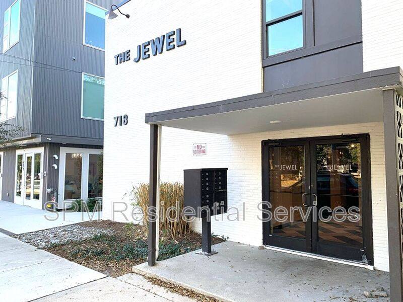 Apartment for rent at 718 S 5th Ave #7, Wilmington, NC 28401