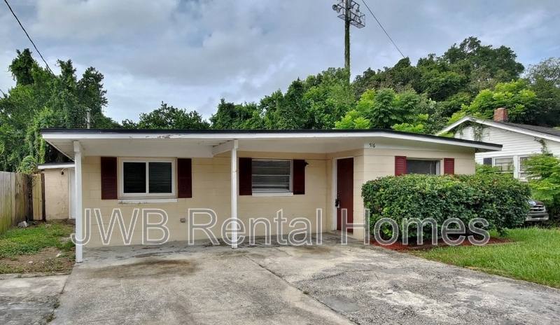 House for rent at 516 60th St E, Jacksonville, FL 32208